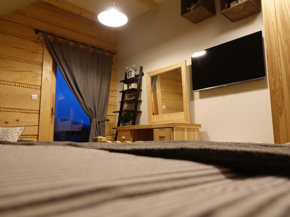 Domki Zawoja Z Jacuzzi Buitenkant foto